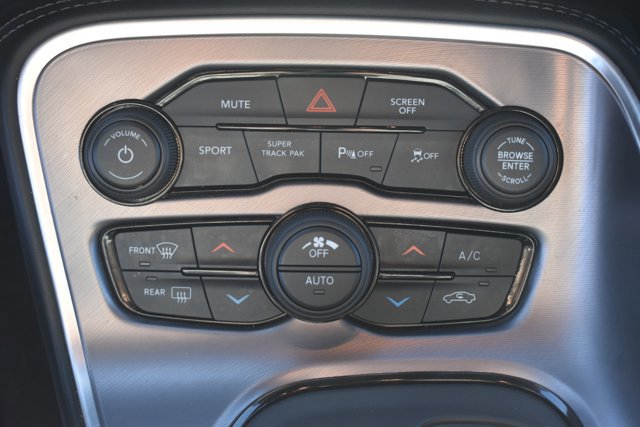 Used 2022 Dodge Challenger R/T w/ Plus Package image 25