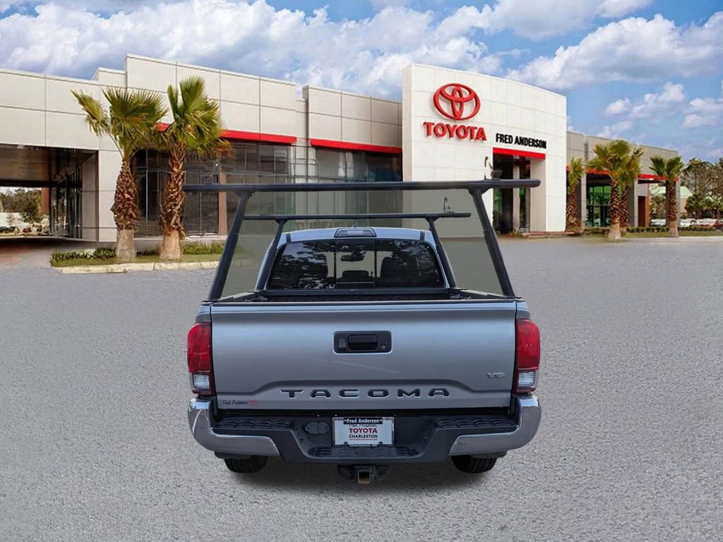 Used 2019 Toyota Tacoma SR5 RWD image 5