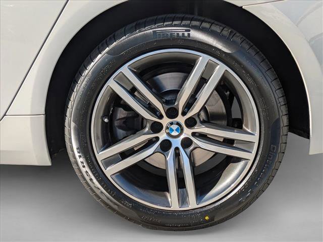 Used 2023 BMW 530i xDrive w/ Convenience Package image 25