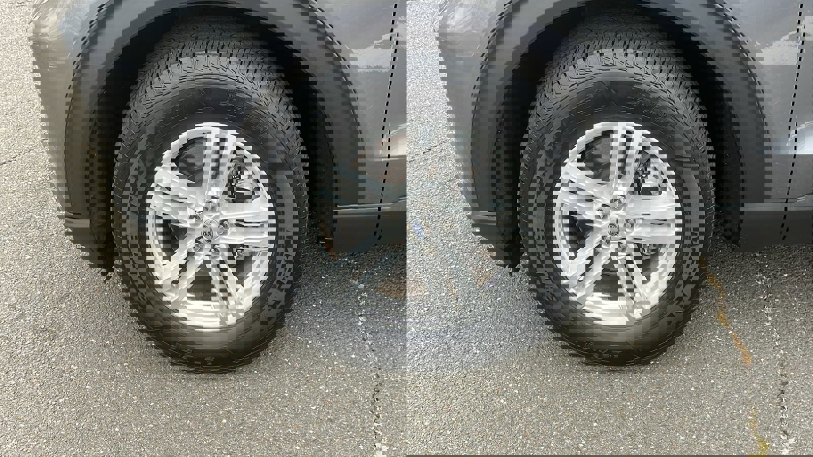 Used 2021 Ford Explorer XLT image 9