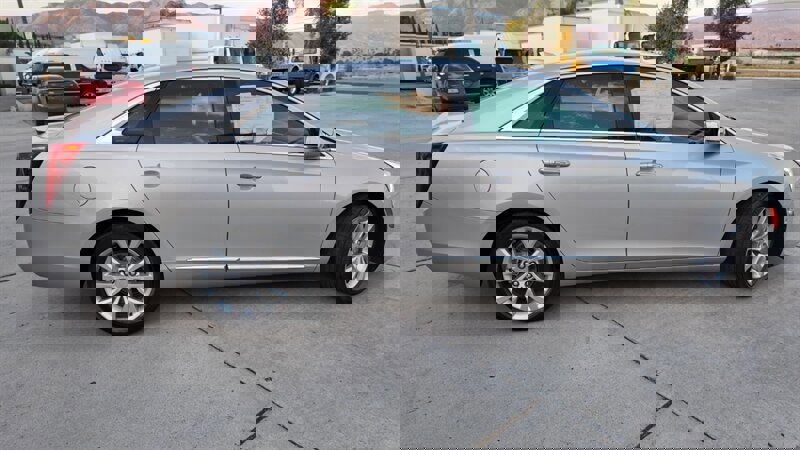 Used 2017 Cadillac XTS Luxury image 24