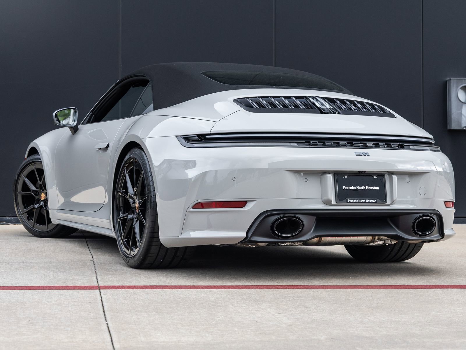 New 2026 Porsche 911 Carrera T image 10