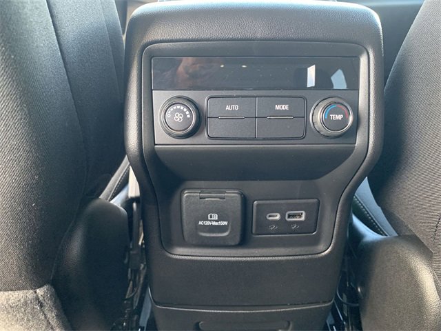 Certified 2023 GMC Acadia SLE w/ Driver Convenience Package image 20