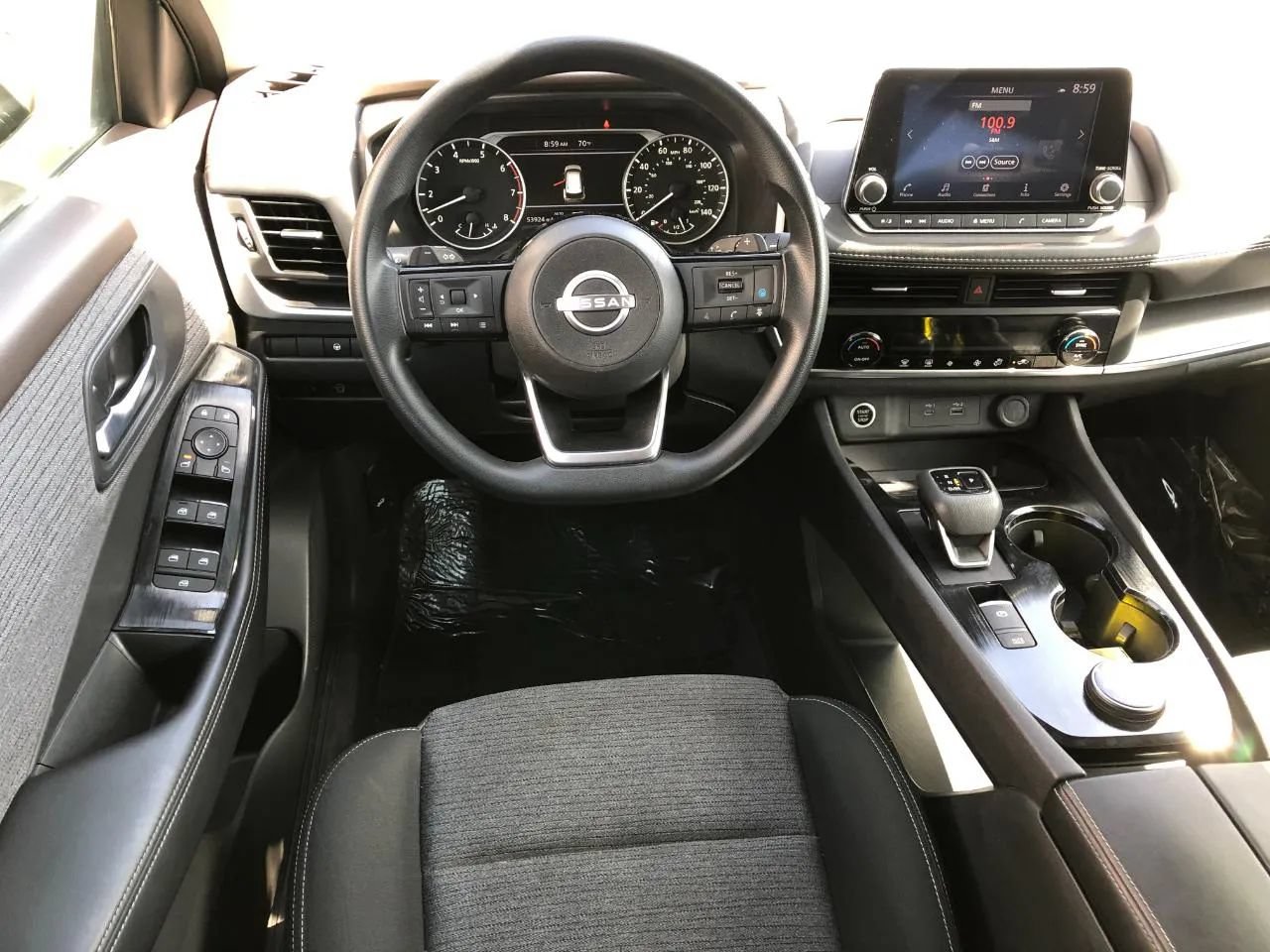 Used 2023 Nissan Rogue SV AWD/4WD image 13