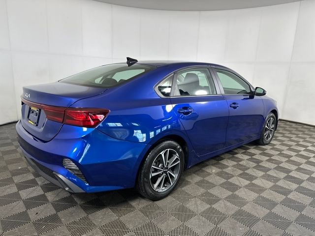 Used 2024 Kia Forte LXS w/ LXS Technology Package image 3