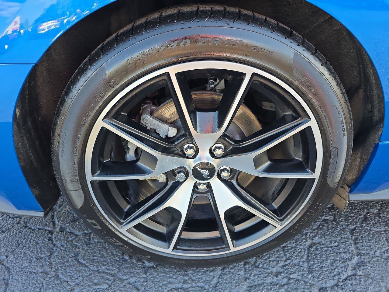 Used 2021 Ford Mustang Premium w/ 2.3L High Performance Package image 17