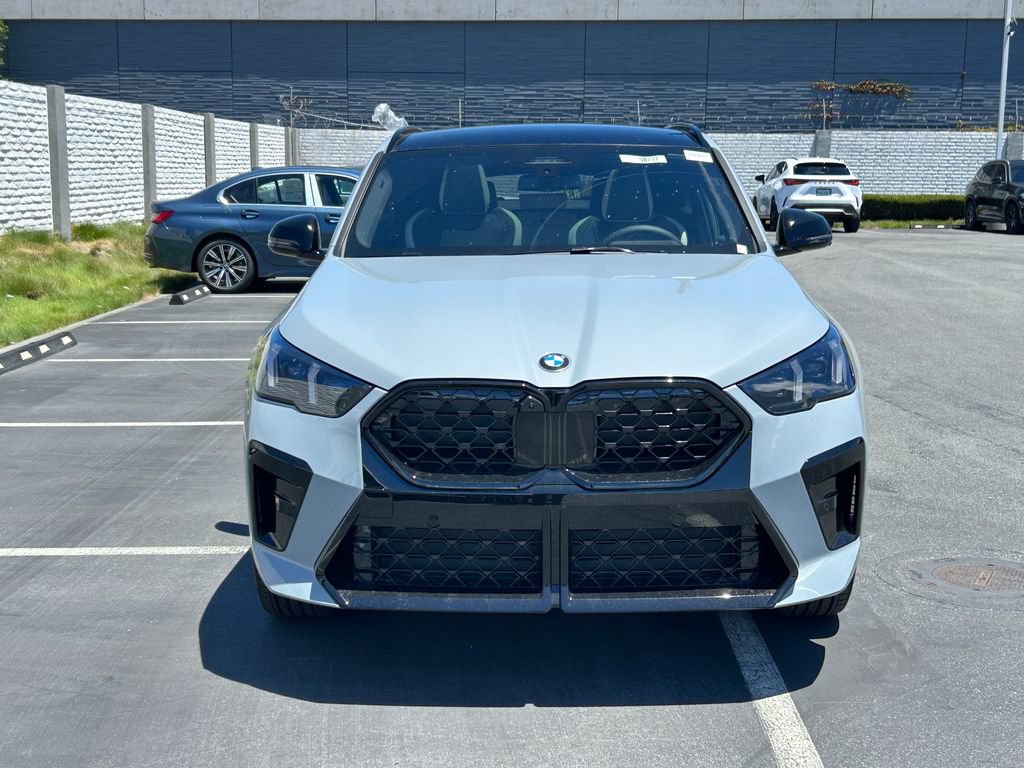 New 2026 BMW X2 xDrive28i w/ Technology Package AWD/4WD image 8