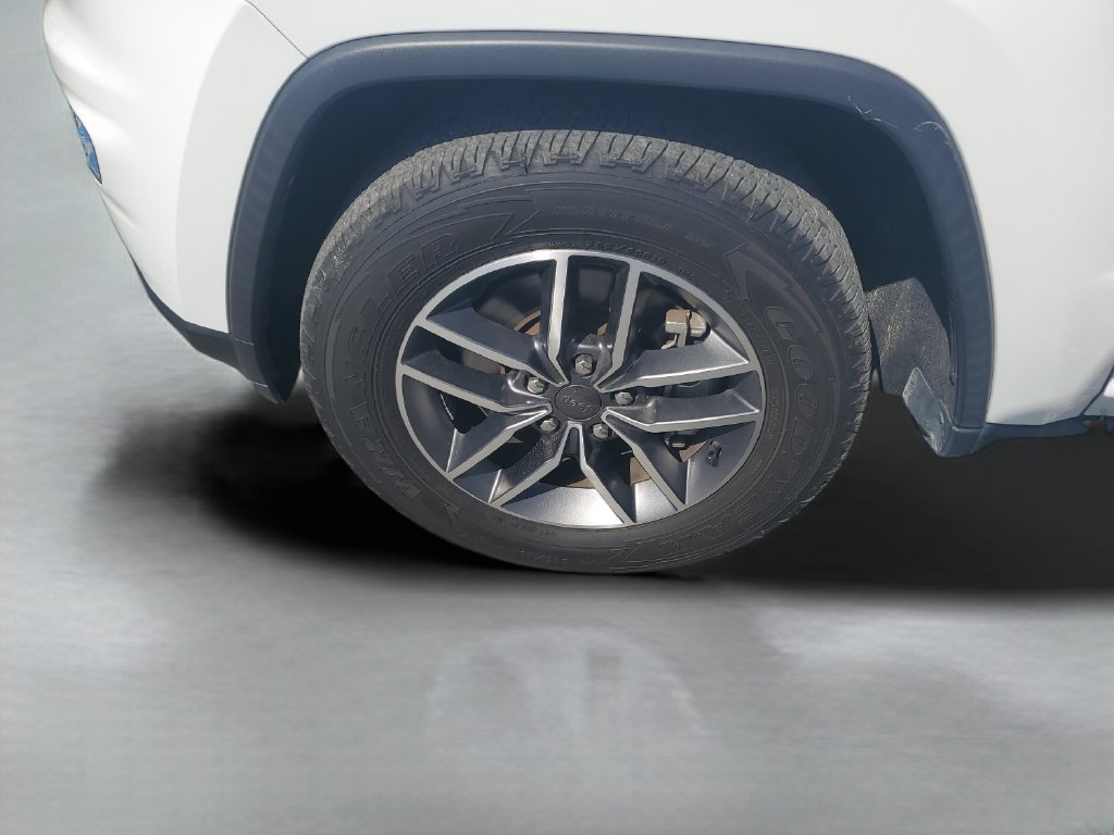 Used 2022 Jeep Grand Cherokee Limited RWD image 28