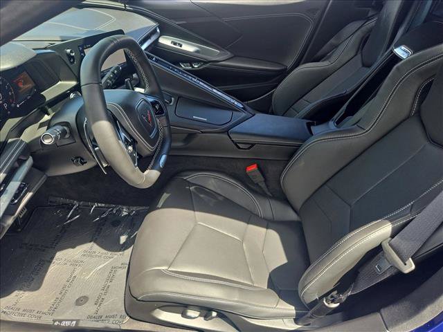 Used 2025 Chevrolet Corvette Z06 RWD image 16