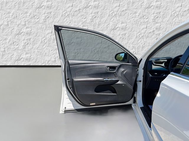Used 2017 Toyota Avalon Limited w/ Carpet Mat Package FWD image 21
