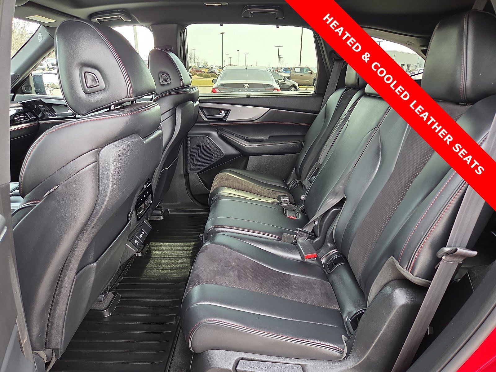 Used 2023 Acura MDX A-Spec image 11