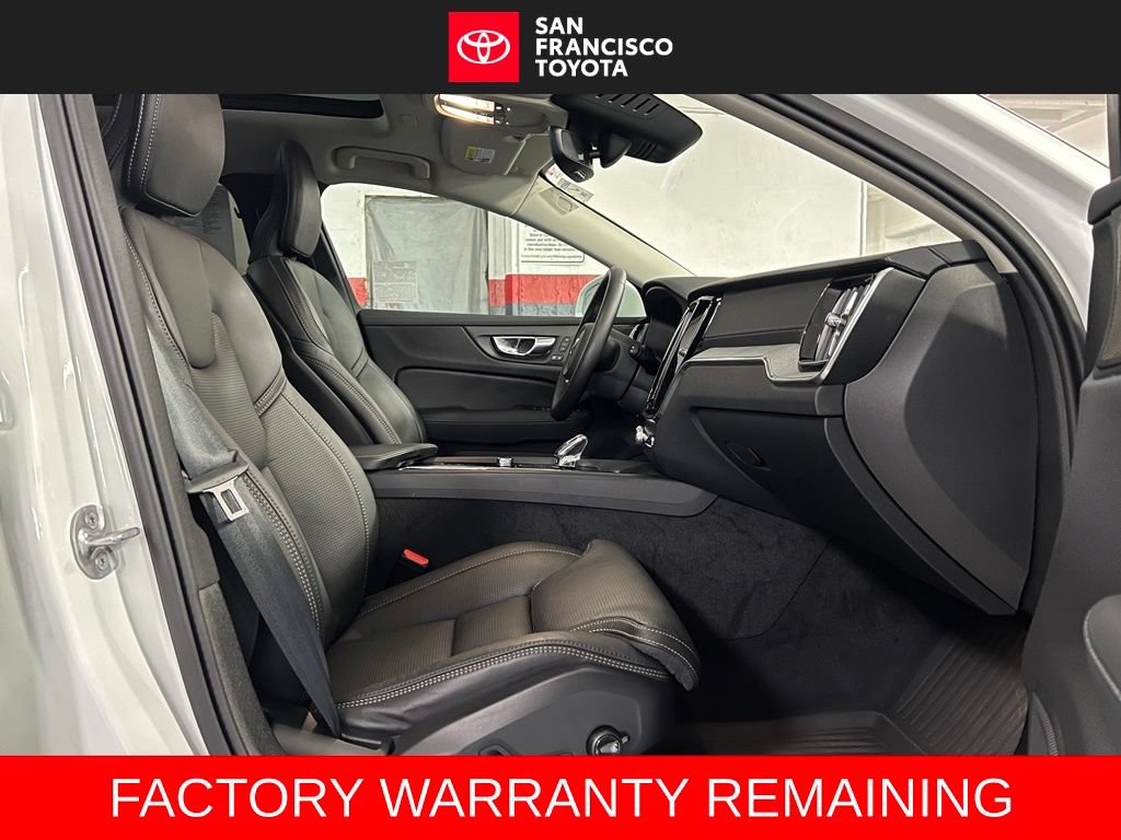 Used 2026 Volvo V60 B5 Cross Country Ultra w/ Climate Package AWD/4WD image 21