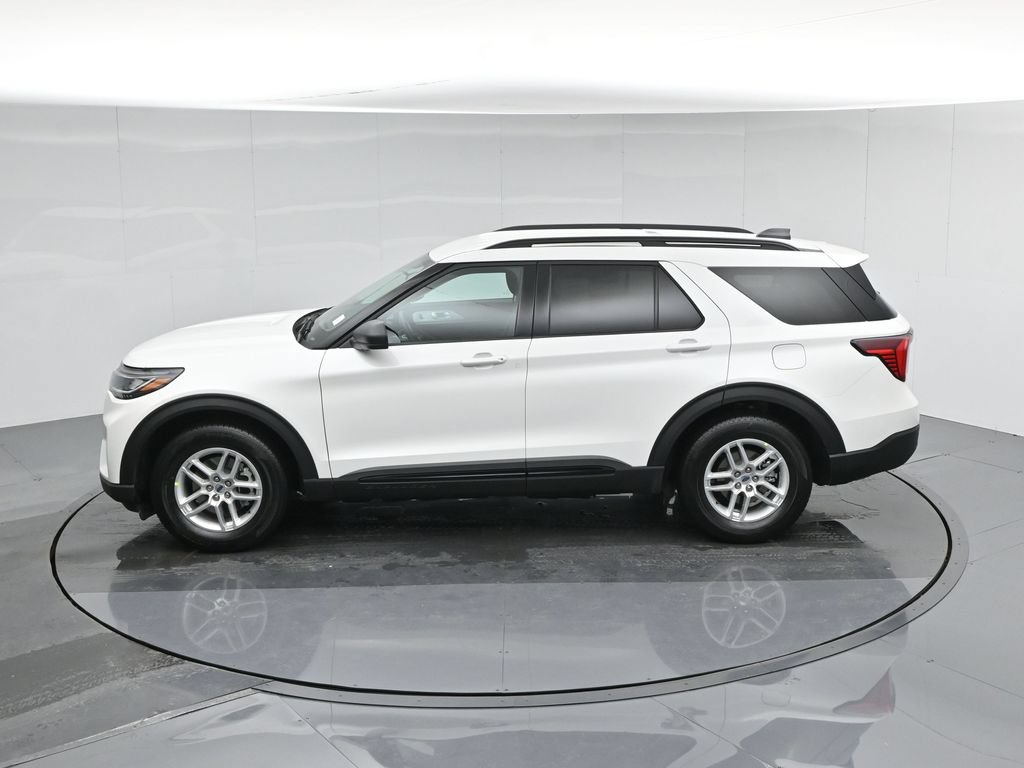 New 2026 Ford Explorer Active RWD image 39