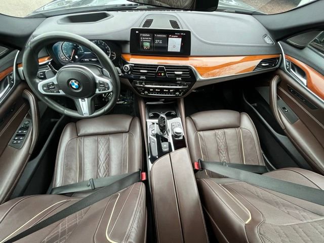 Used 2018 BMW M550i xDrive w/ Dynamic Handling Package AWD/4WD image 27
