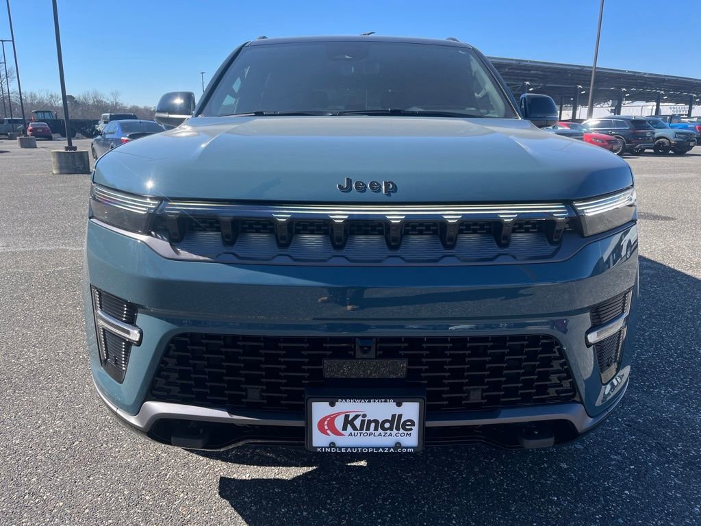 New 2026 Jeep Grand Wagoneer Summit w/ Rear Seat Video Group I image 2