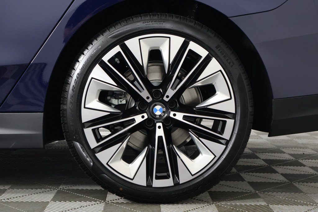 New 2027 BMW 530i w/ Premium Package RWD image 10