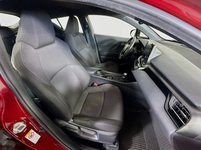 Used 2019 Toyota C-HR LE FWD image 26