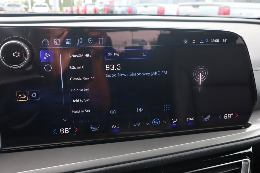 New 2026 Chevrolet Traverse LT w/ Driver Confidence Package image 5