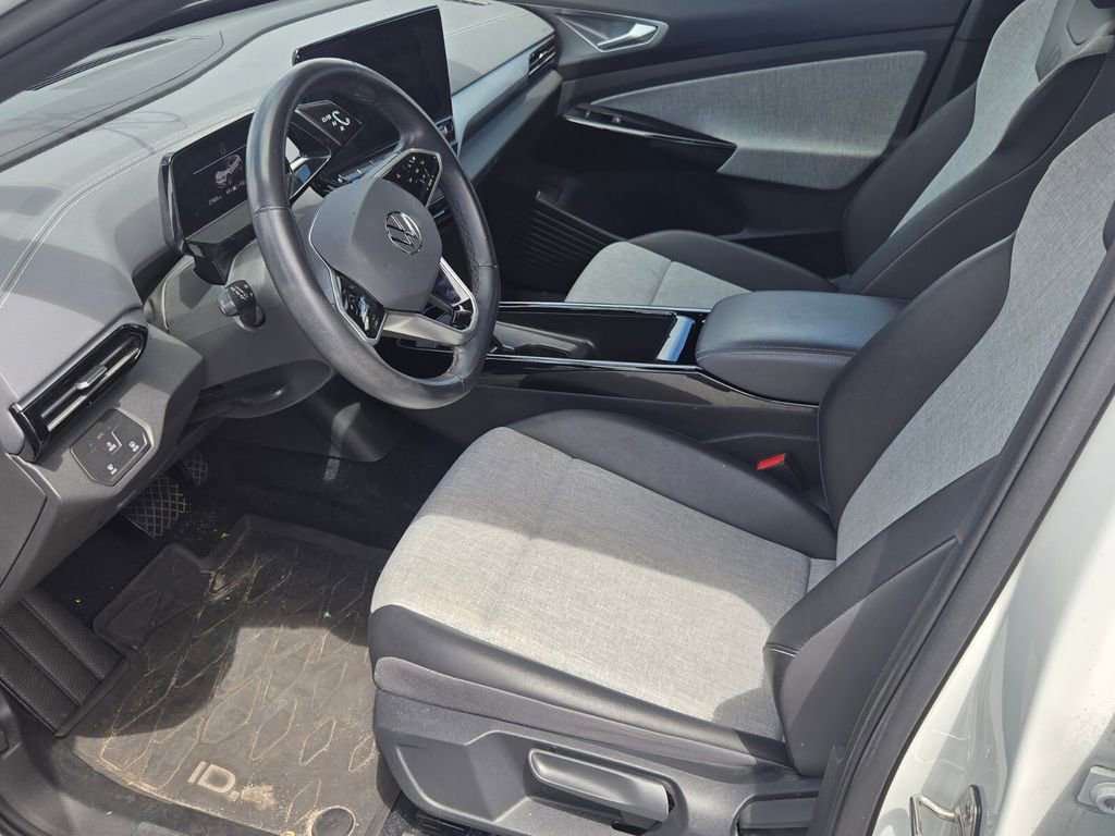 Used 2023 Volkswagen ID.4 2WD image 6