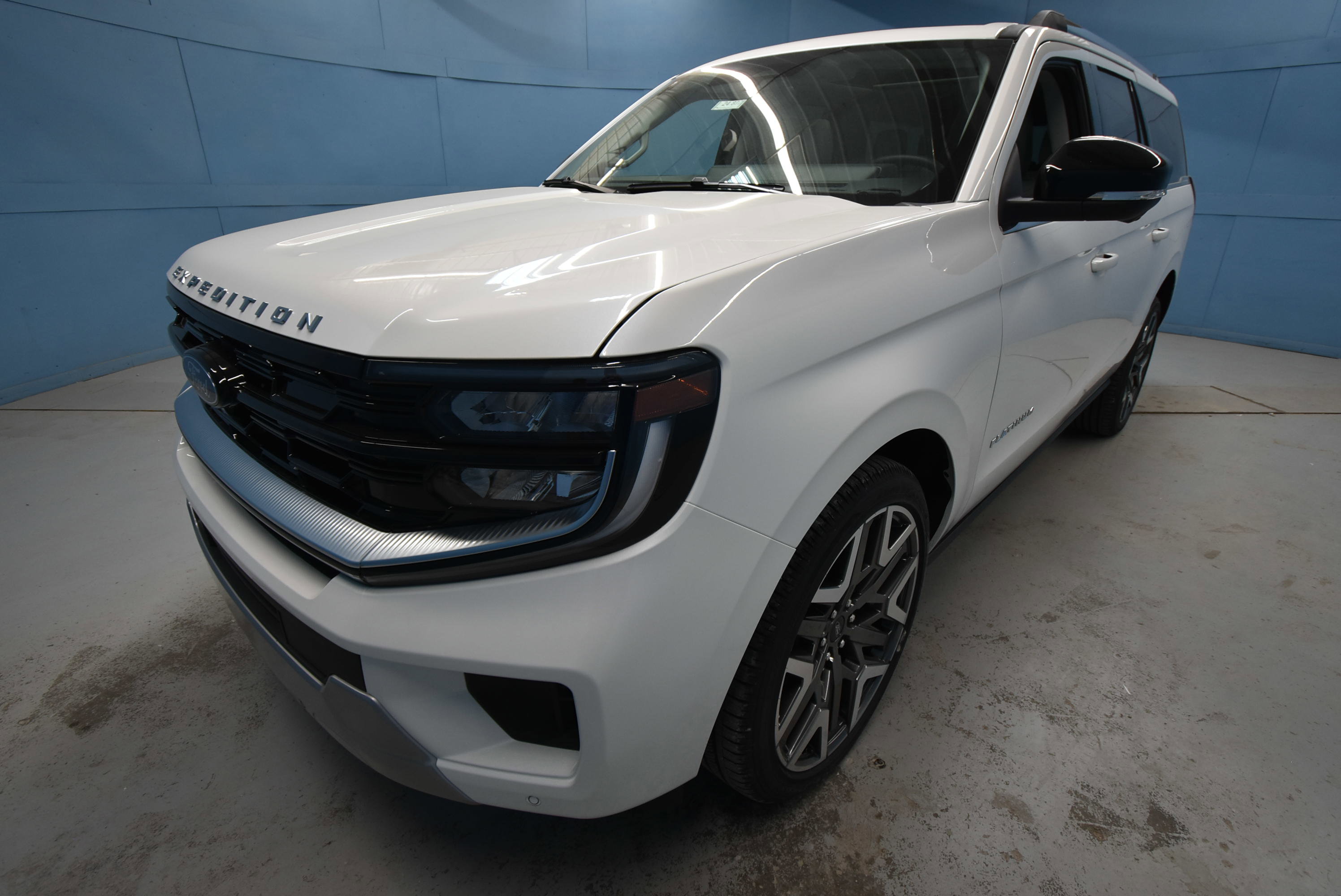 New 2026 Ford Expedition Max Platinum image 32