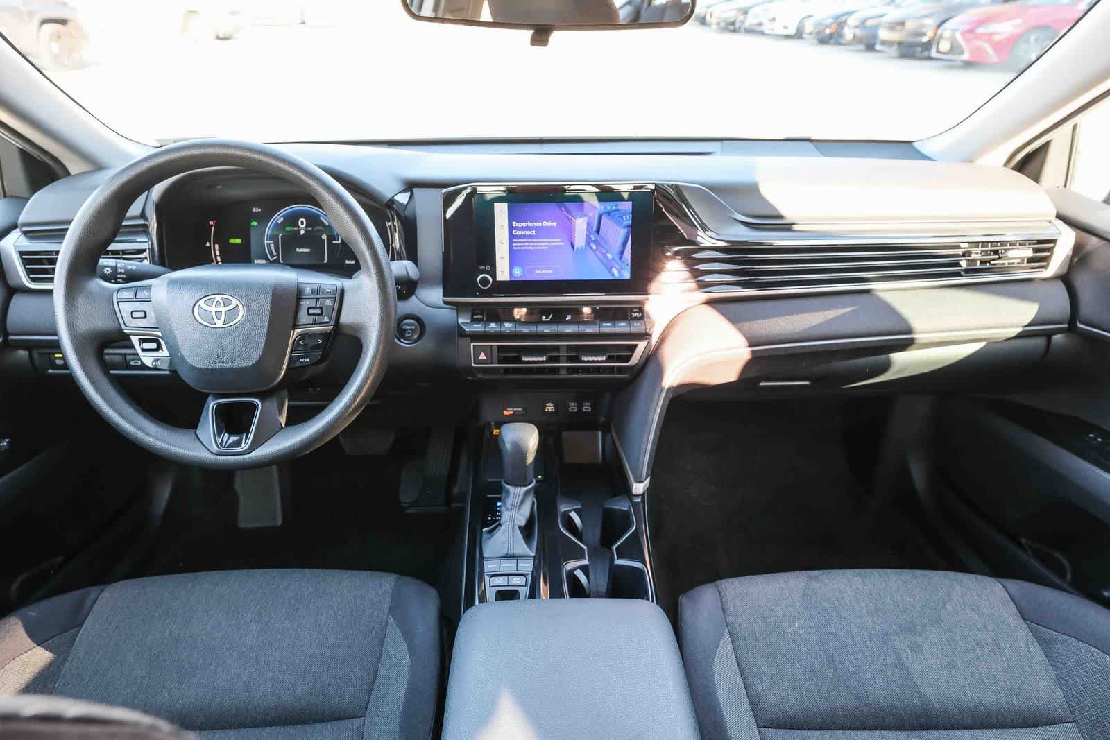Certified 2025 Toyota Camry LE FWD image 13