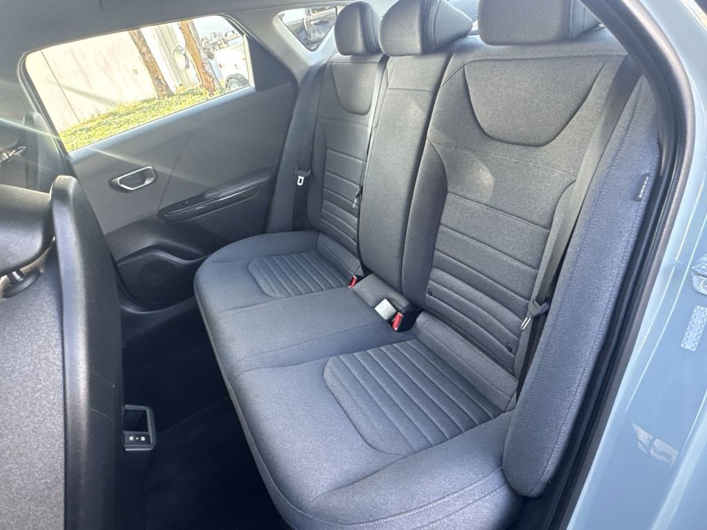 Used 2025 Kia K4 EX FWD image 25