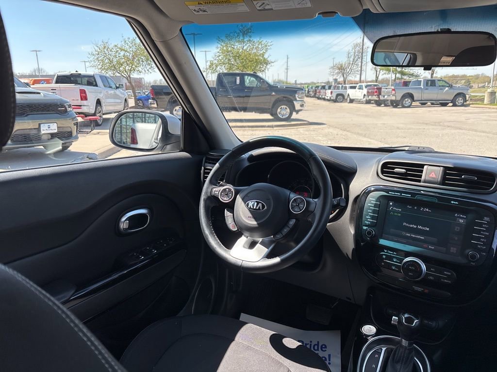 Used 2017 Kia Soul + w/ Audio Package image 46