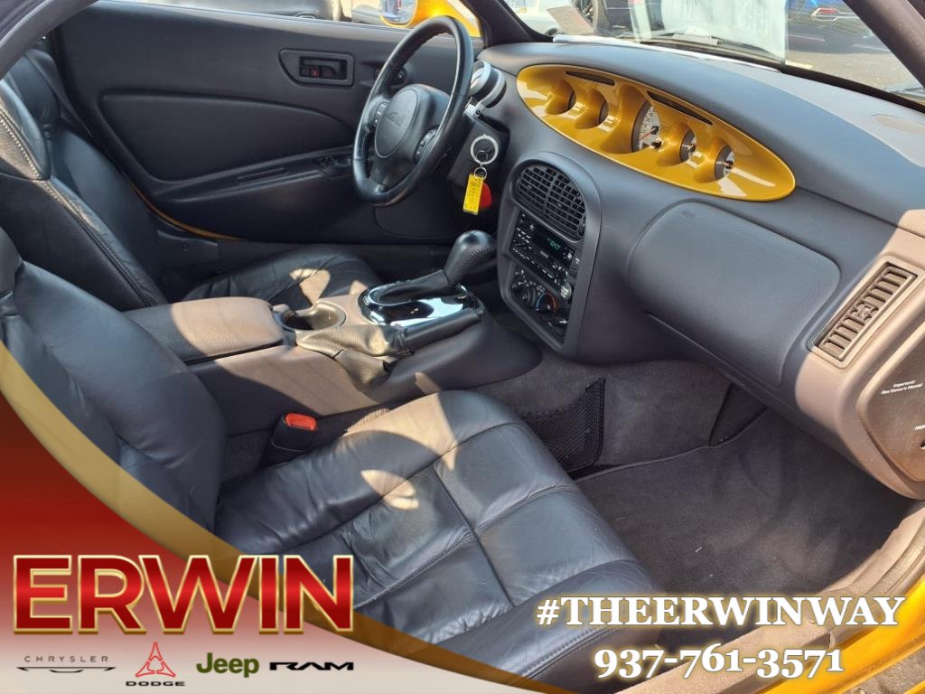 Used 2002 Chrysler Prowler RWD image 16