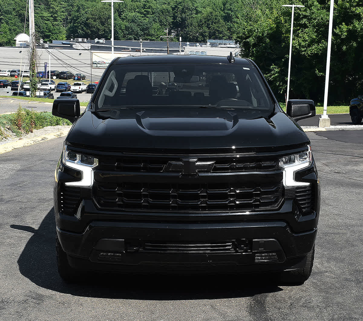 Used 2024 Chevrolet Silverado 1500 RST w/ Protection Package AWD/4WD image 5