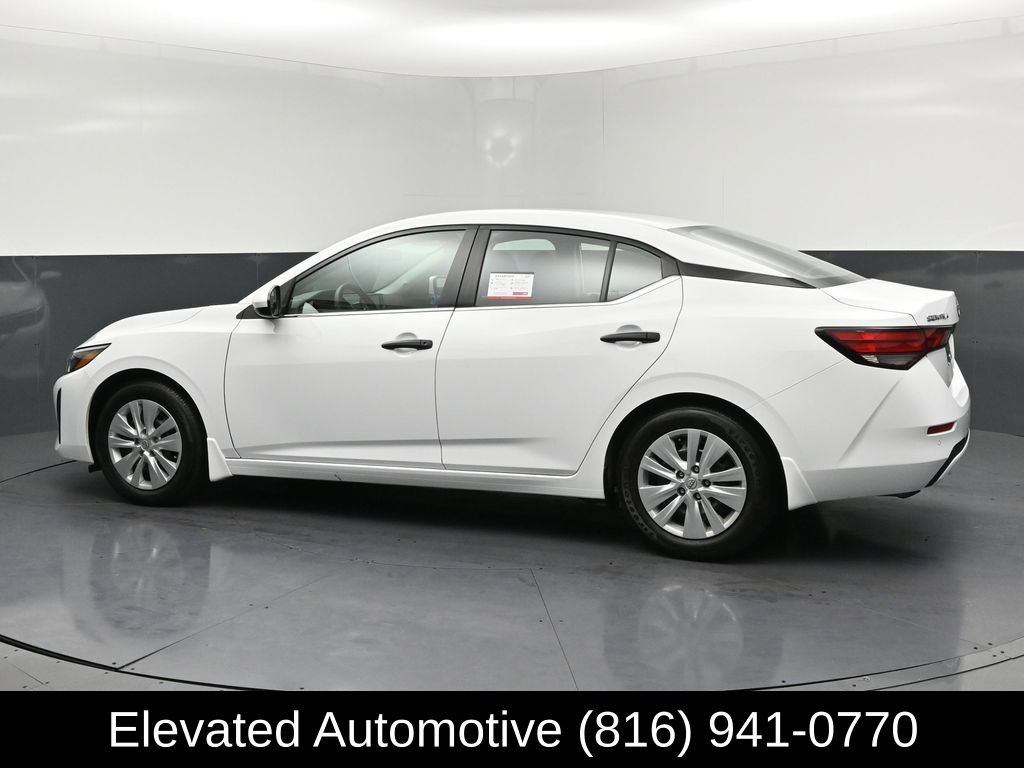 Used 2025 Nissan Sentra S image 25