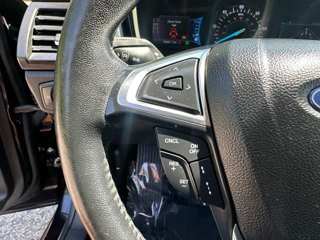 Used 2020 Ford Fusion Titanium FWD image 31