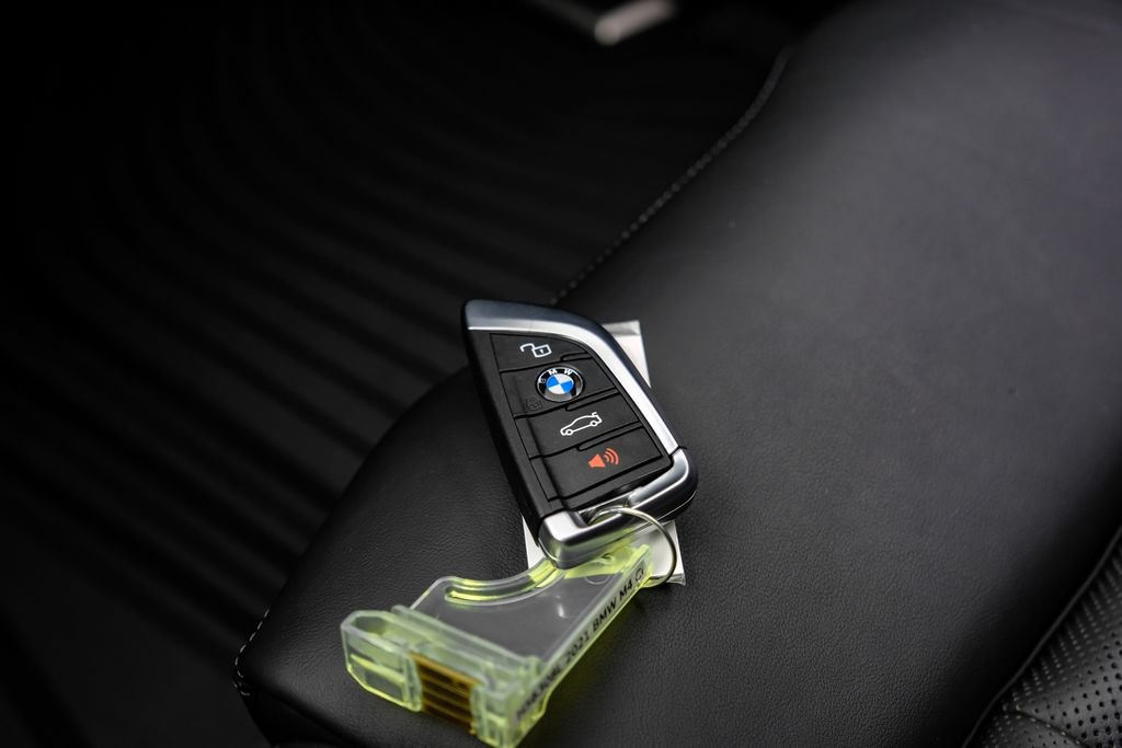 Used 2021 BMW M4 Coupe w/ Executive Package RWD image 65