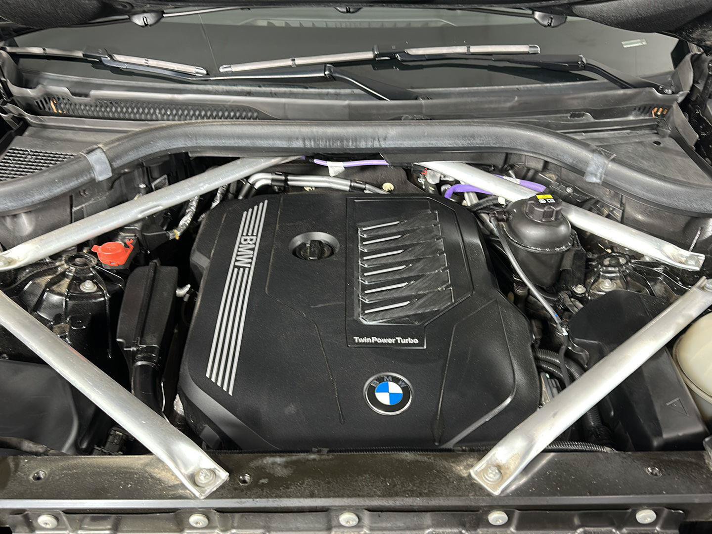 Used 2021 BMW X5 xDrive40i w/ Convenience Package AWD/4WD image 6
