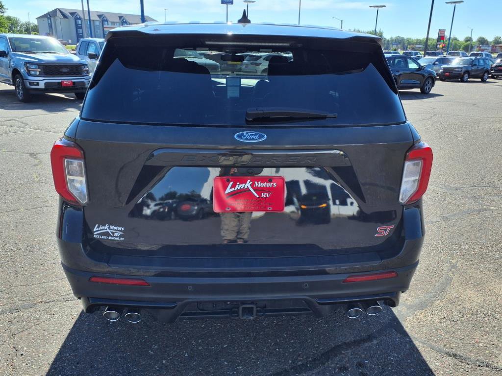 Certified 2022 Ford Explorer ST w/ Equipment Group 401A image 4