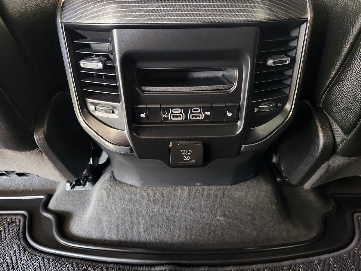 Used 2019 RAM 1500 Limited AWD/4WD image 40