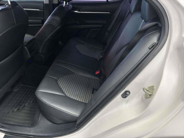 Certified 2020 Toyota Camry SE FWD image 13