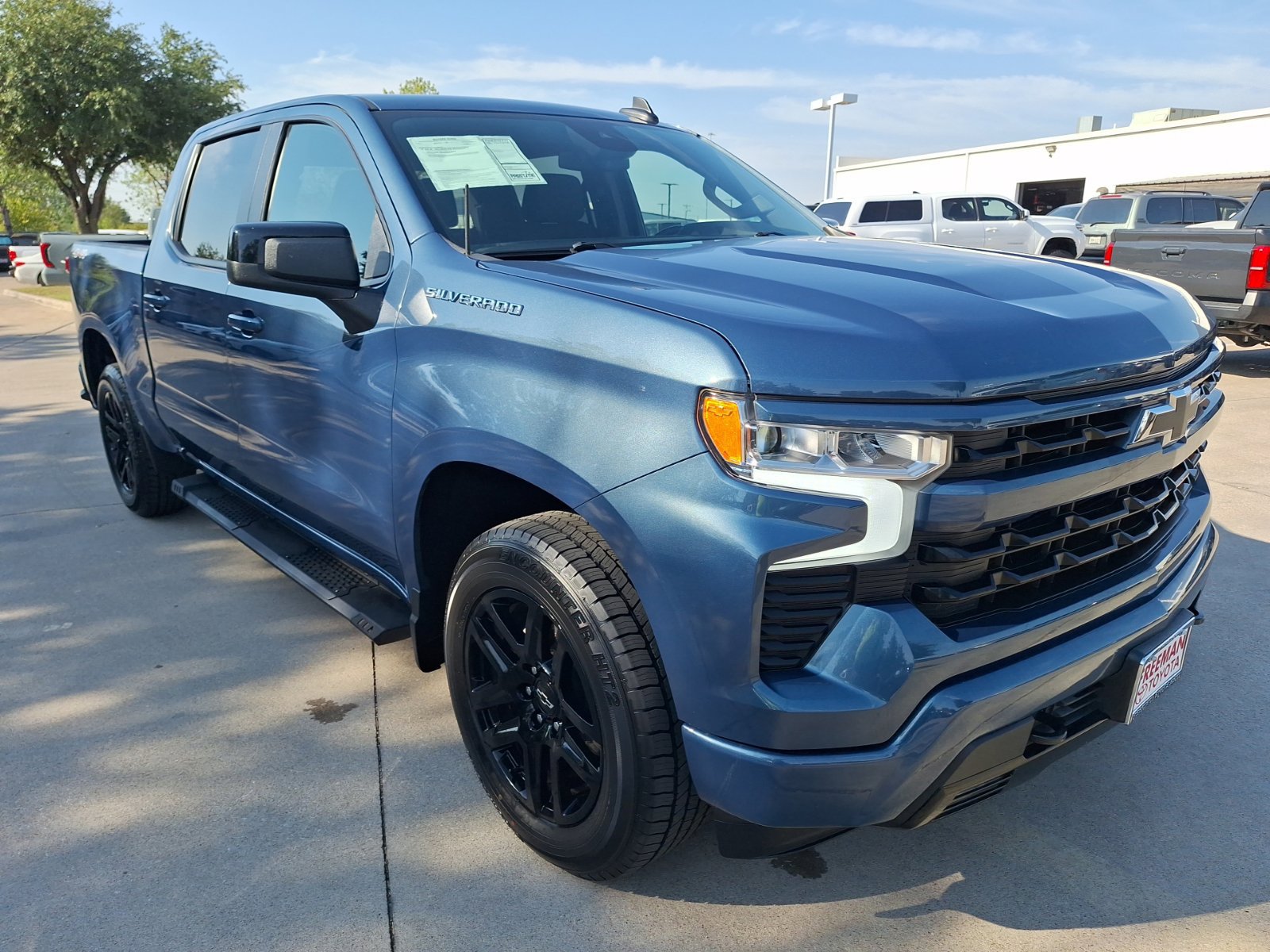 Used 2024 Chevrolet Silverado 1500 RST AWD/4WD image 8