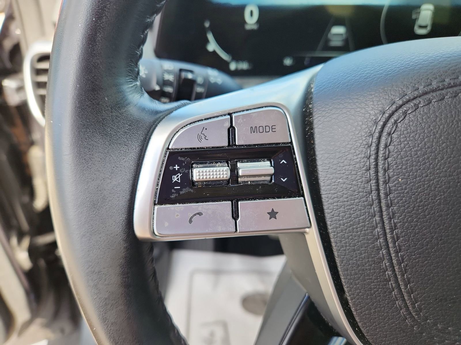 Used 2023 Kia Telluride SX image 28