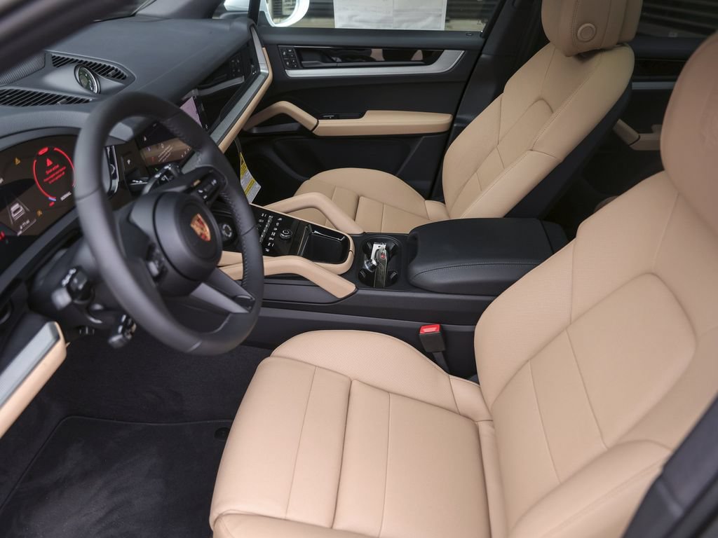 New 2026 Porsche Cayenne AWD/4WD image 17