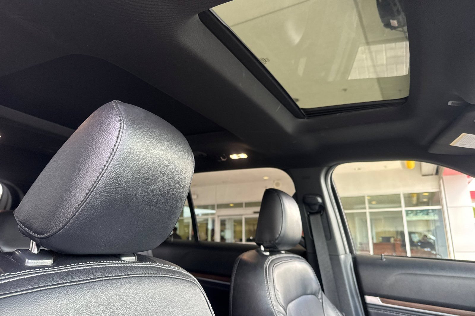 Used 2019 Ford Explorer Limited FWD image 23
