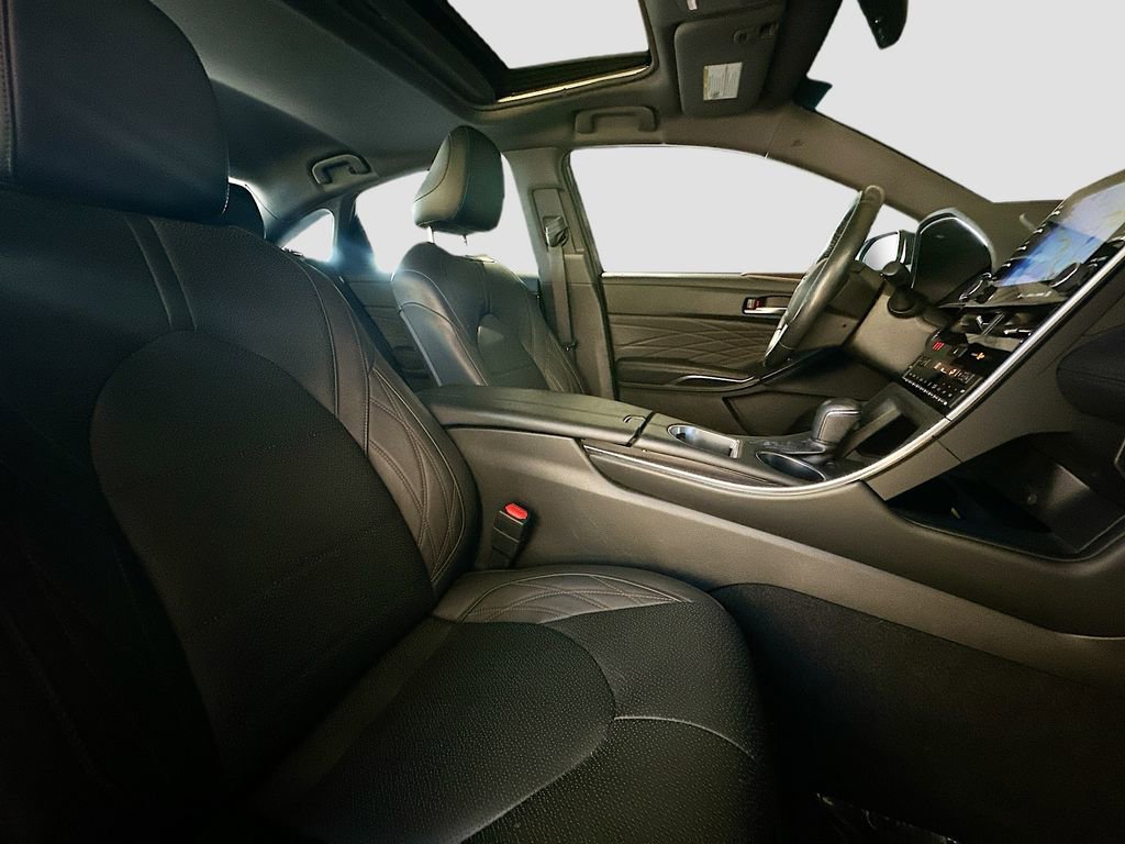 Used 2021 Toyota Avalon Limited w/ Advanced Safety Package FWD image 29