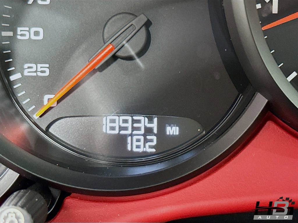 Used 2015 Porsche 911 Carrera image 11