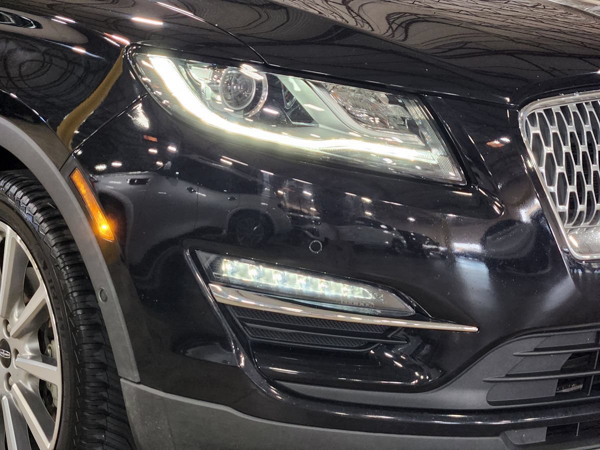 Used 2019 Lincoln MKC Reserve w/ MKC Technology Package FWD image 13
