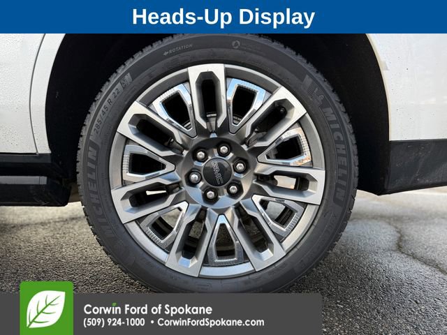 Used 2024 GMC Yukon Denali Ultimate image 9
