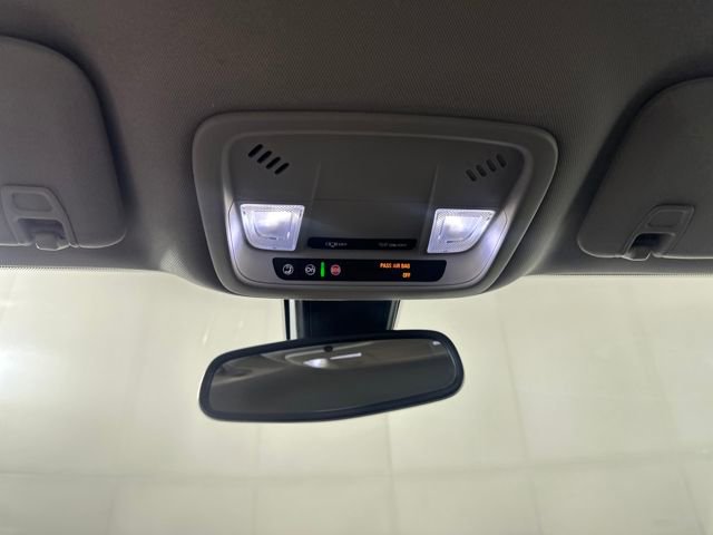 Used 2017 Chevrolet Malibu LT w/ Leather Package image 24