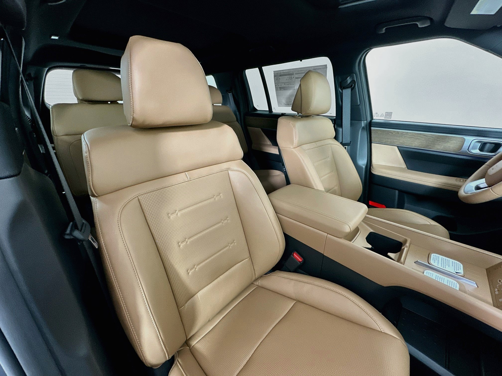New 2027 Hyundai Santa Fe Limited AWD/4WD image 29
