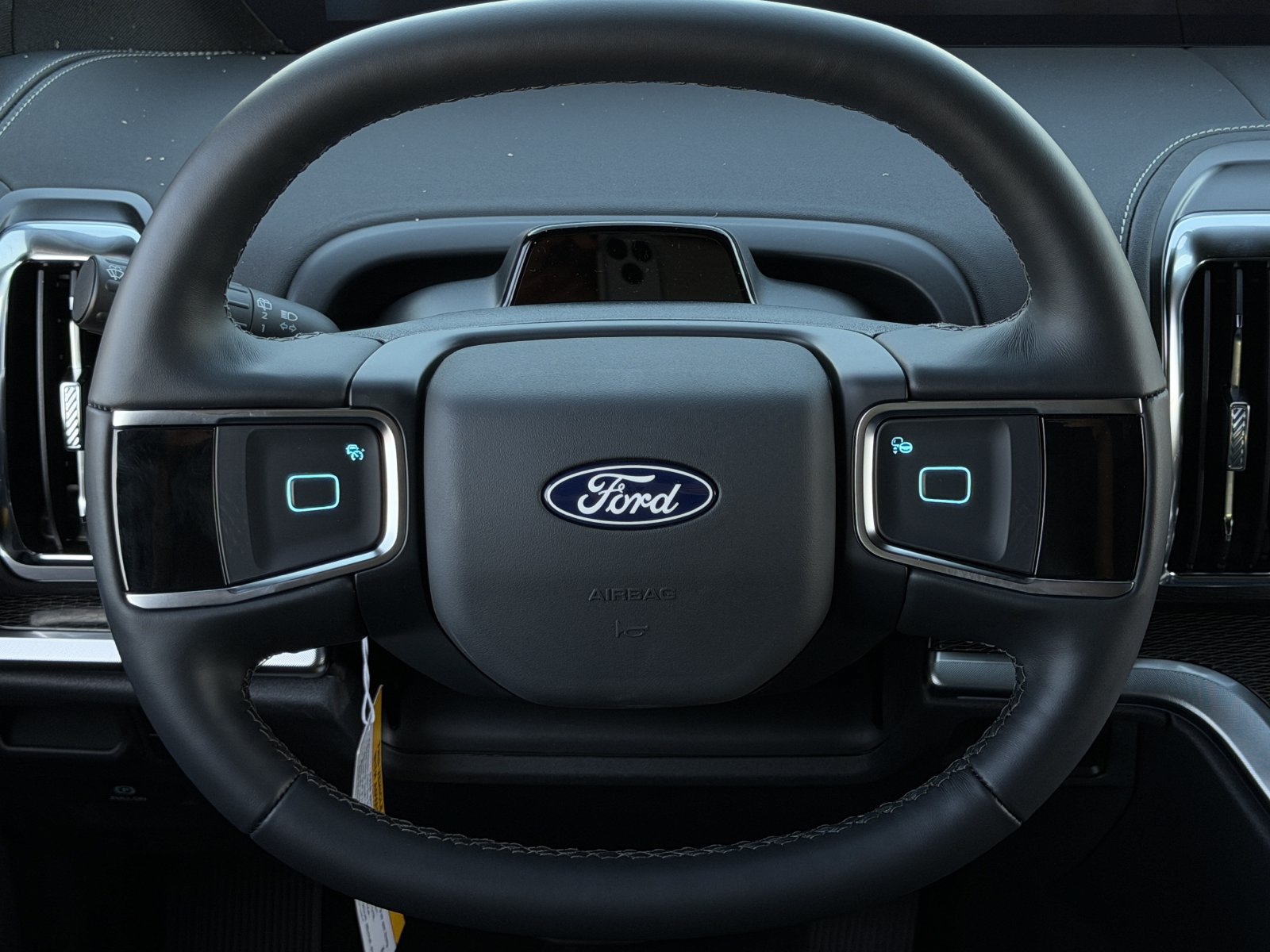 New 2027 Ford Expedition Max Platinum w/ Stealth Appearance Package RWD image 13