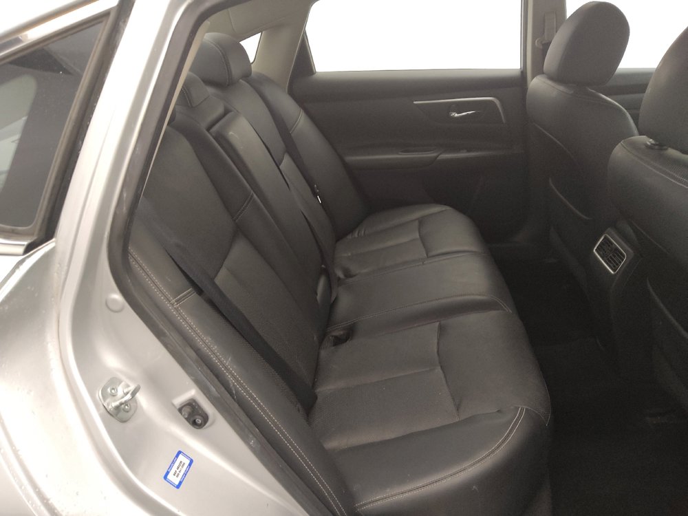 Used 2016 Nissan Altima 2.5 SL w/ 2.5 Technology Package FWD image 19
