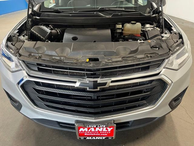 Used 2020 Chevrolet Traverse LS FWD image 9