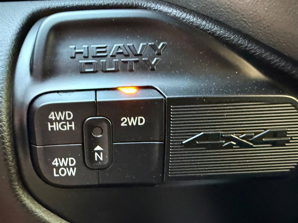 Used 2024 RAM 3500 Big Horn w/ Level 2 Equipment Group image 13